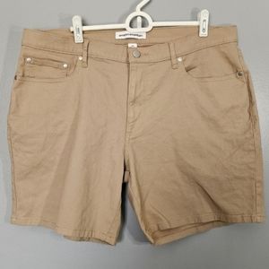 Khaki Shorts by Amazon Essentials New Without Tags